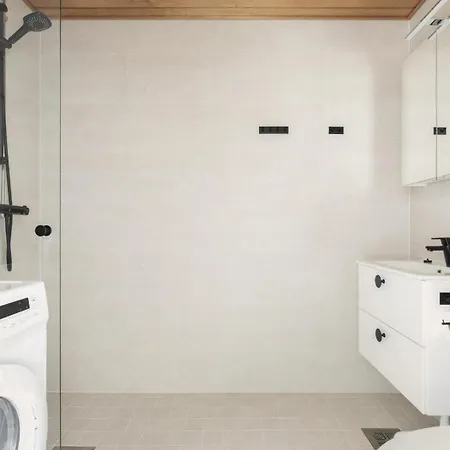Apartamento Kotimaailma - Valoisa Yksioe Turun Pukkilassa *